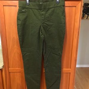 Army Green Stretchy Pant